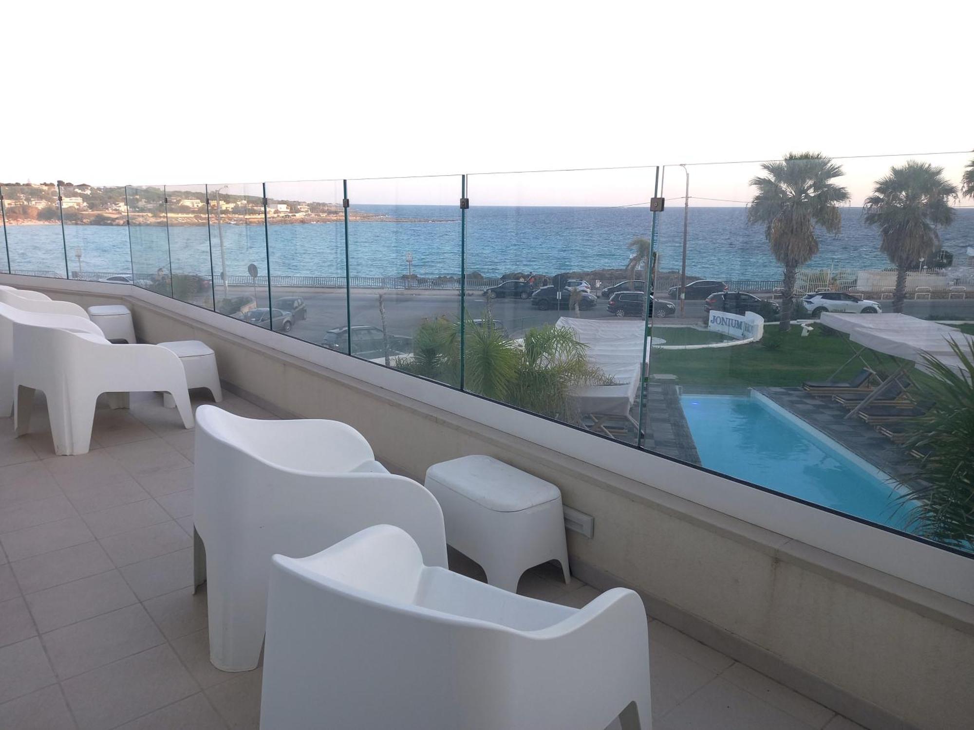 Jonium Hotel - Amazing Sea View And Swimming Pool Pulsano Eksteriør bilde