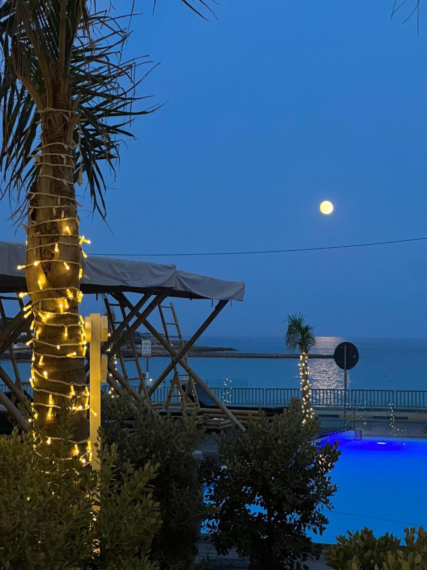 Jonium Hotel - Amazing Sea View And Swimming Pool Pulsano Eksteriør bilde