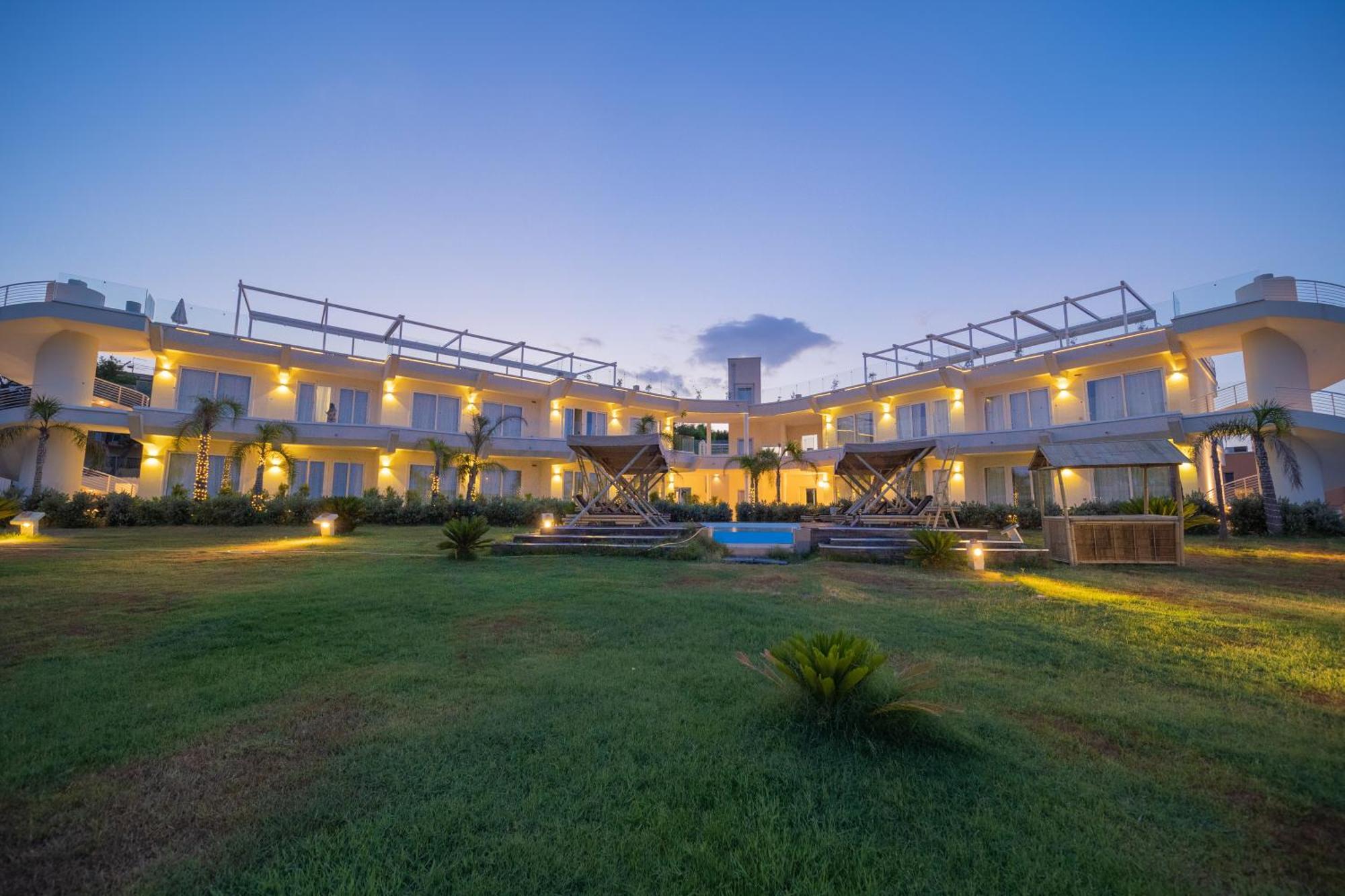 Jonium Hotel - Amazing Sea View And Swimming Pool Pulsano Eksteriør bilde